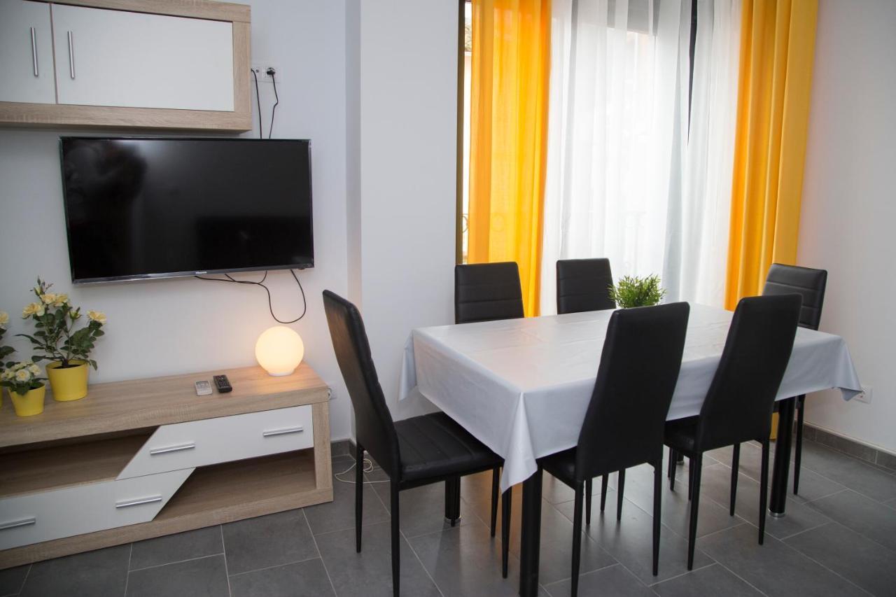 Apartamentos La Plazuela 巴尼奥斯德蒙特迈奥尔 外观 照片