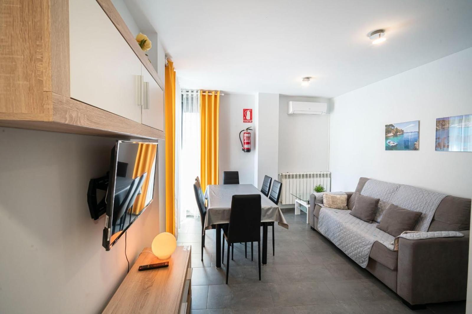 Apartamentos La Plazuela 巴尼奥斯德蒙特迈奥尔 外观 照片